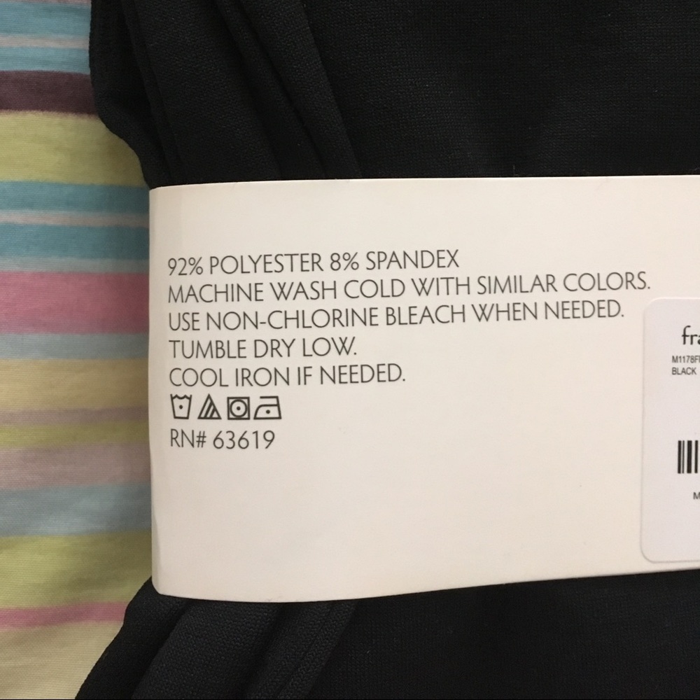 Black leggings! - Picture 2 of 2